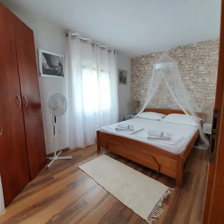 Apartament Marta *
