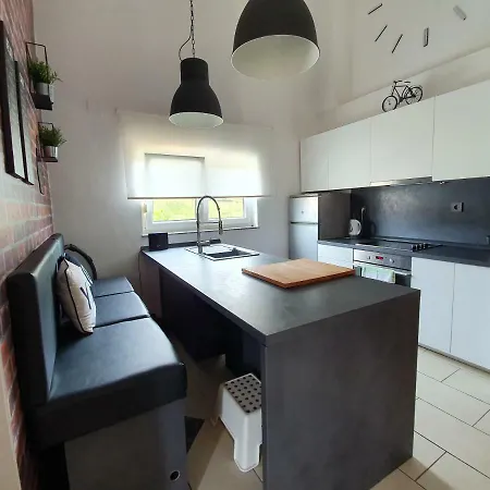 Marta Apartamento Pag Town