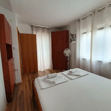 Apartment Marta Pag Town